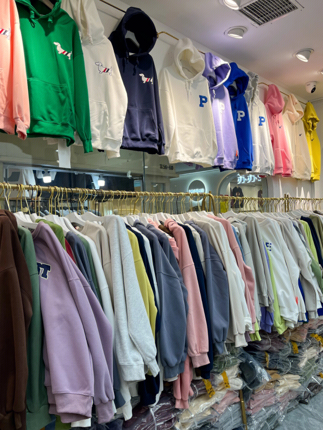 南京服裝批發指南 探訪最大最便宜市場，低至8元起！